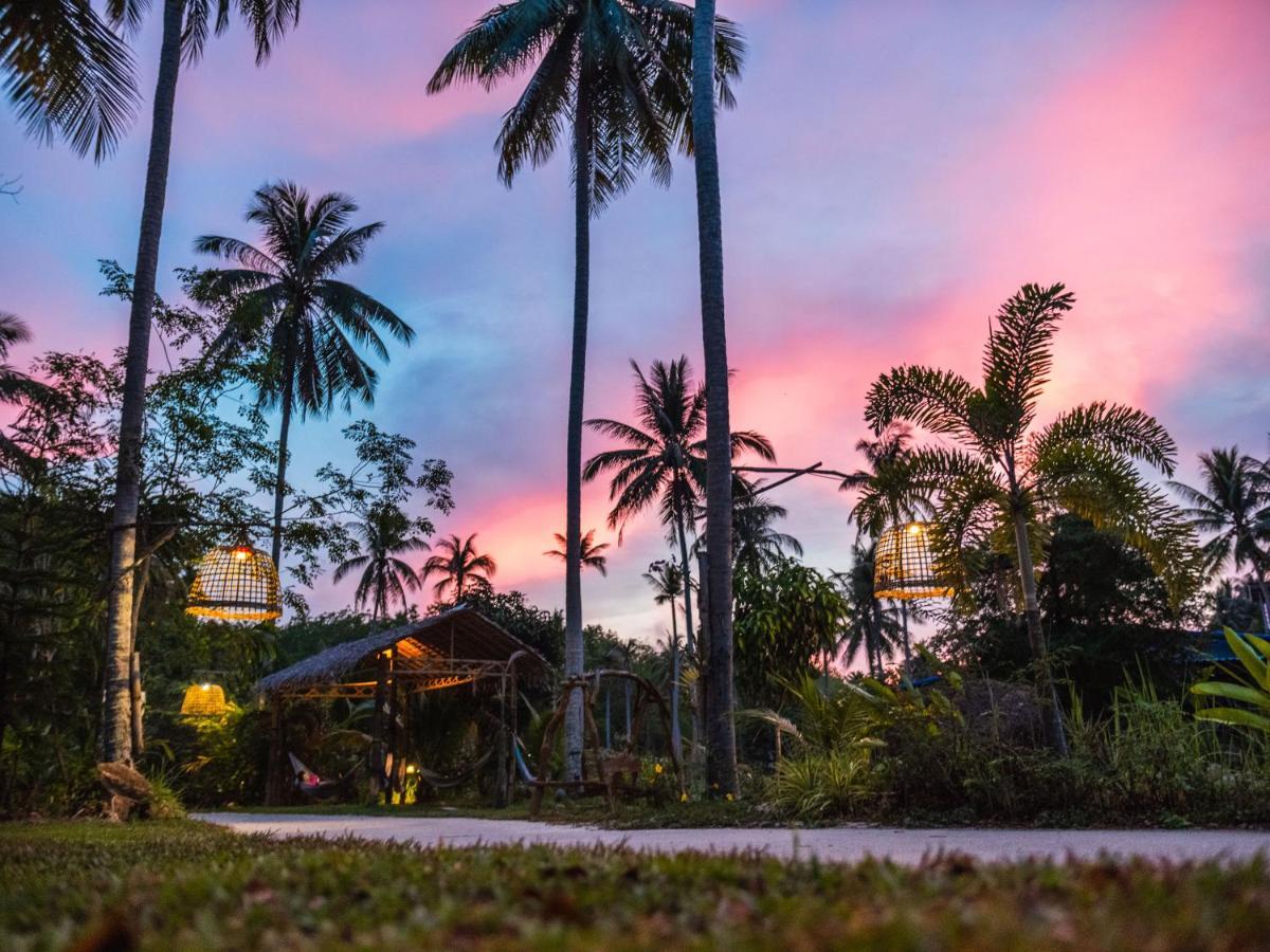 Wonderland Healing Center Hotel Ko Pha Ngan Exterior foto